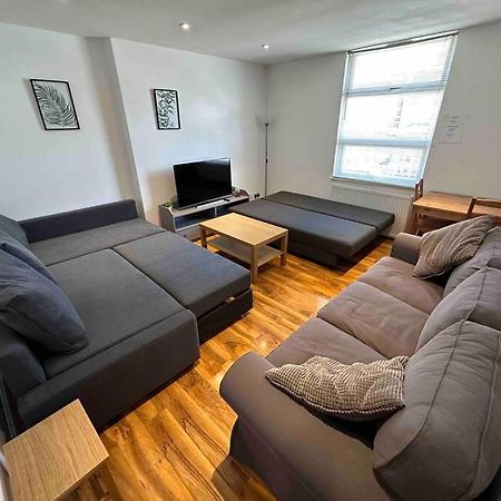 Comfortable 1 Bedroom And Double Sofa Bed Flat London Ngoại thất bức ảnh